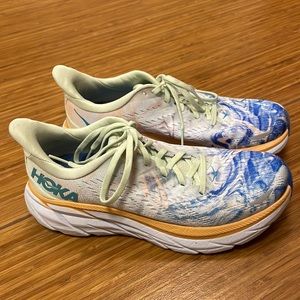 Hoka Clifton sneakers